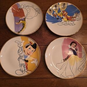 Disney Ink & Paint Set Of 4 Gold Rim Collector Plates 8" Pinocchio Snow White